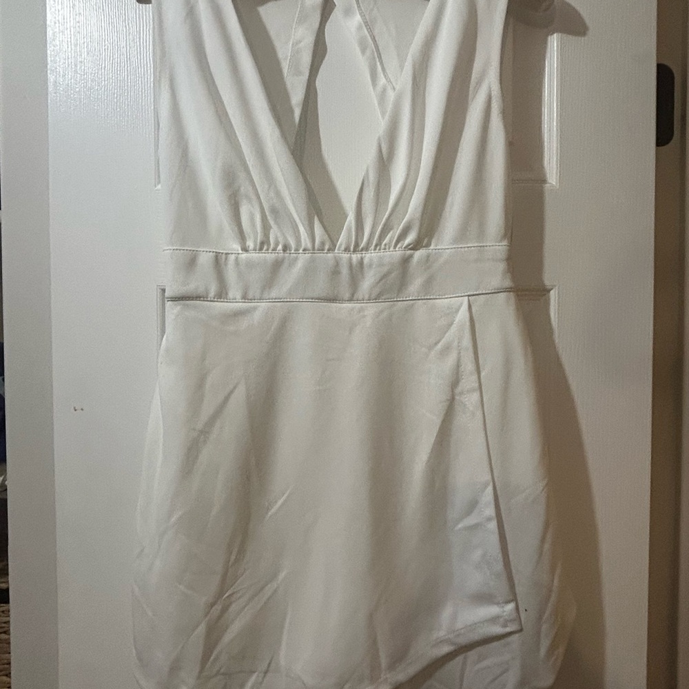 Elegant White Sleeveless romper